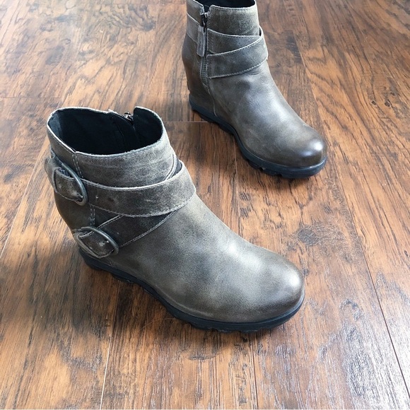 SOREL • Joan of Arctic Wedge II bootie buckle Quarry leather grey ankle short - Picture 2 of 13